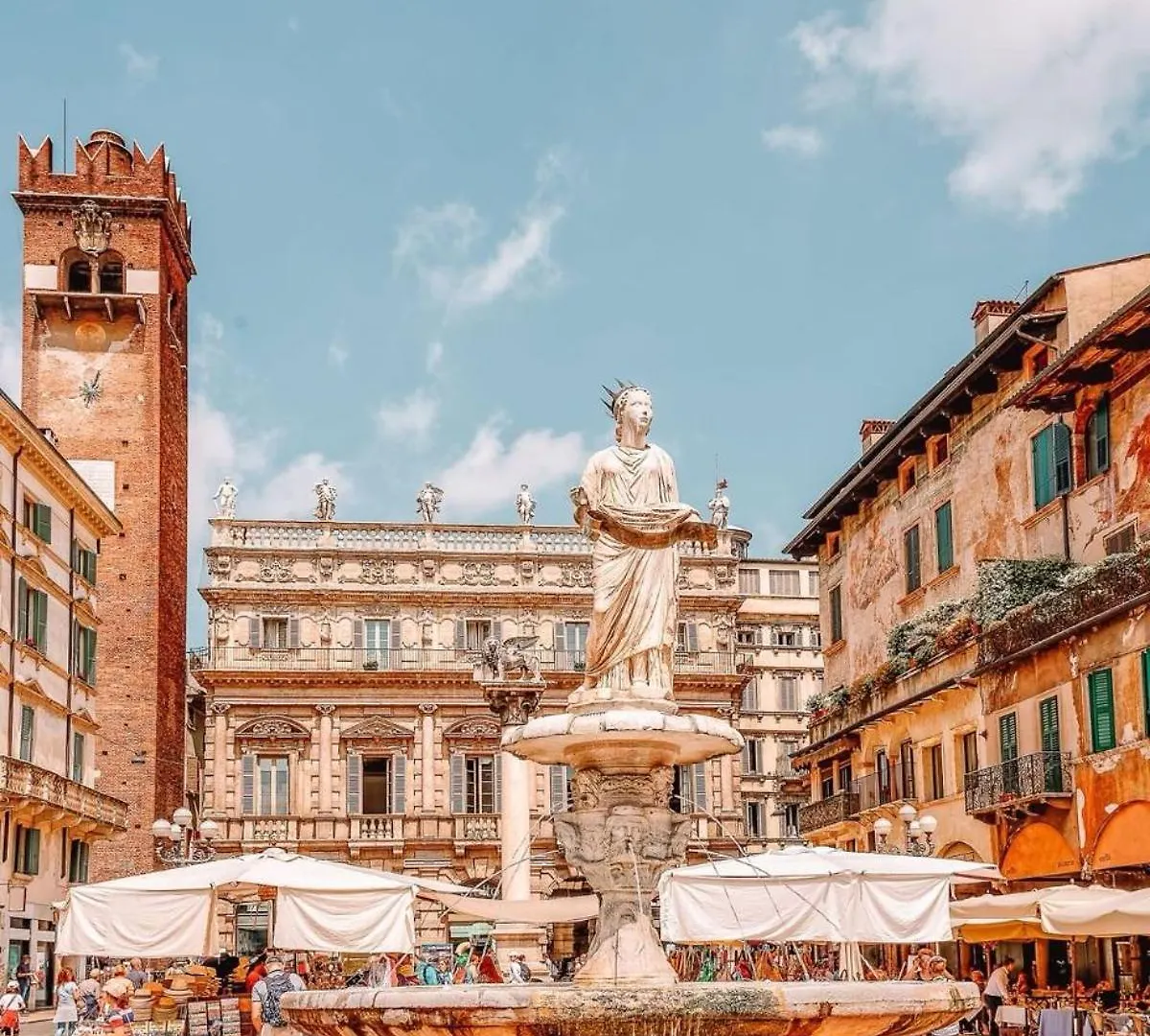 Residenza Piazza Erbe Lägenhet Verona